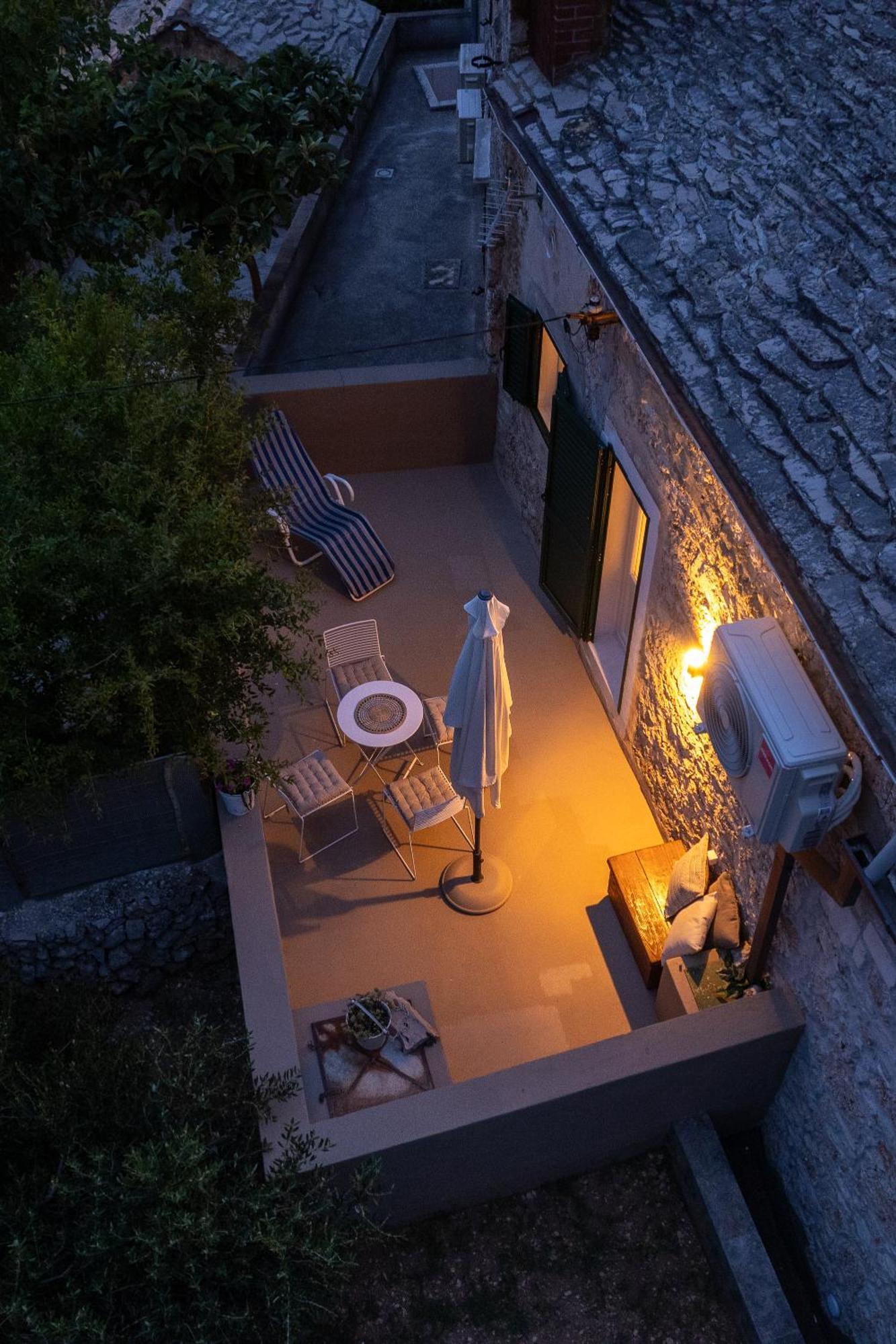 Nona VI - Boutique Stone House Villa Bol Luaran gambar